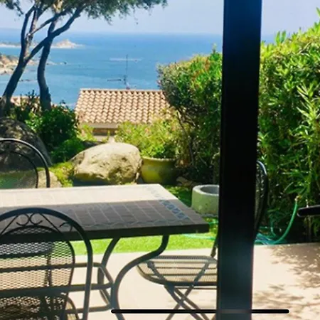 Turchese Villasimius 200mt Dal Mare Is Traias